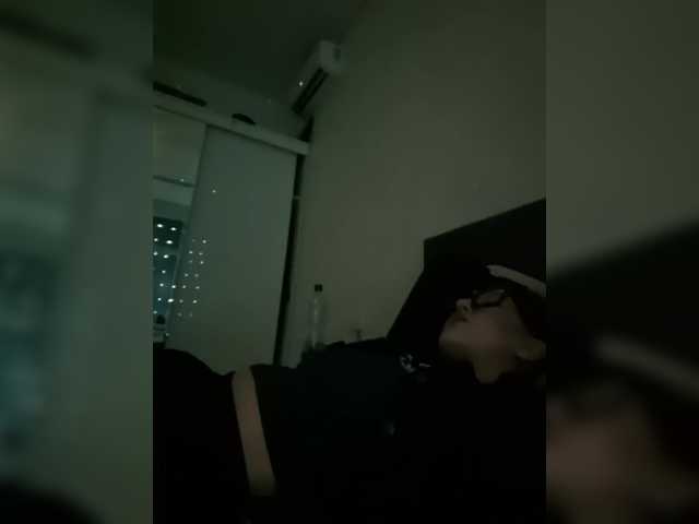 OlyaOp's BongaCams show and profile