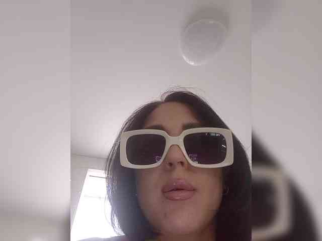 KosharaKiss webcam