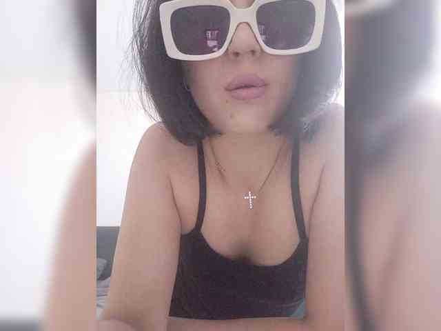 KosharaKiss webcam