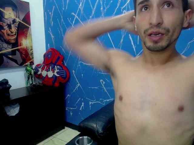 TylerCoopeer Live Webcam on BongaCams