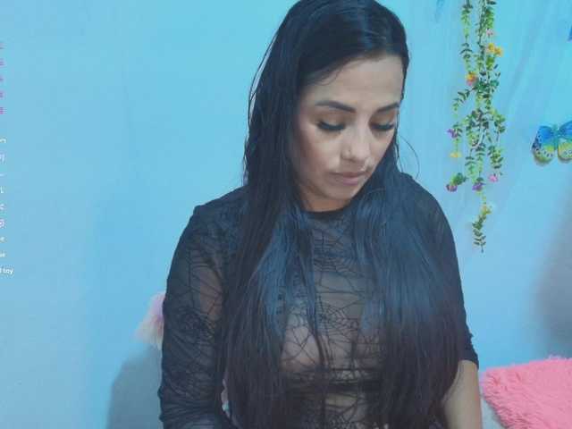 ashleyxx20's BongaCams show and profile