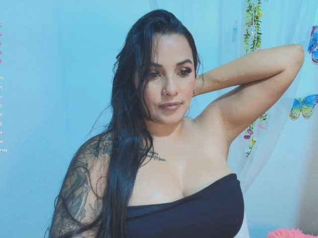 ashleyxx20's BongaCams show and profile