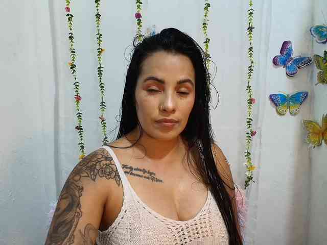 ashhy webcam