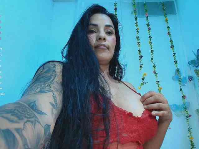 ashleyxx20 ashleyxx20