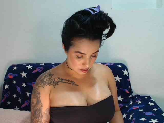 ashhy webcam