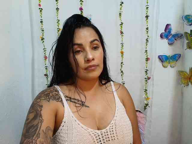 ashhy webcam
