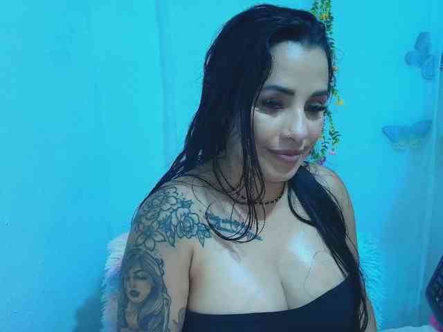 ashleyxx20 ashleyxx20