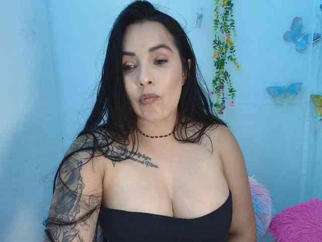 ashleyxx20 ashleyxx20