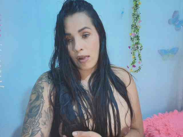 ashleyxx20 ashleyxx20