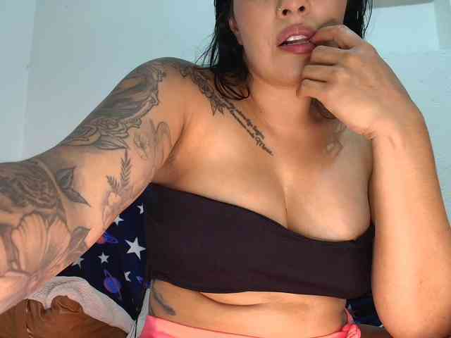 ashhy webcam