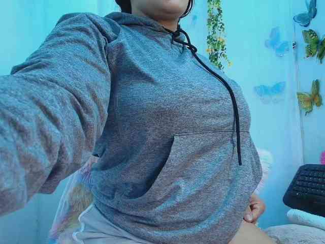 ashleyxx20 ashleyxx20