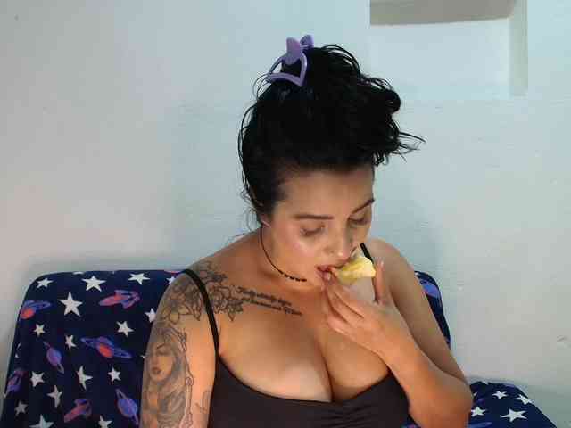 ashhy webcam