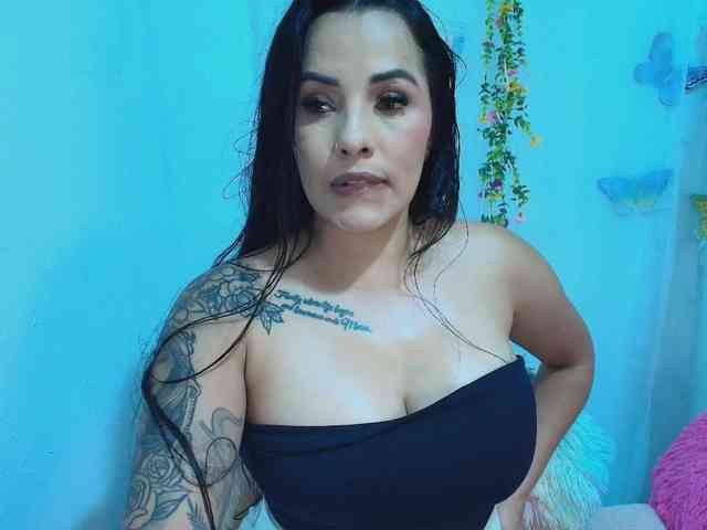 ashleyxx20 ashleyxx20