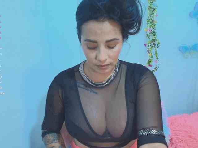 ashleyxx20 ashleyxx20