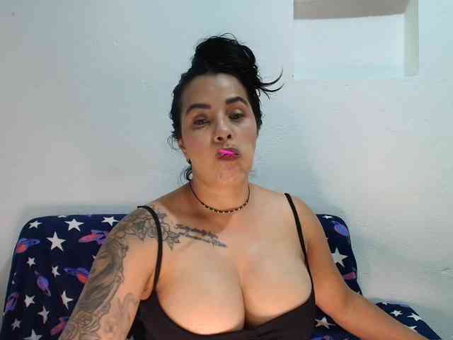 ashhy webcam
