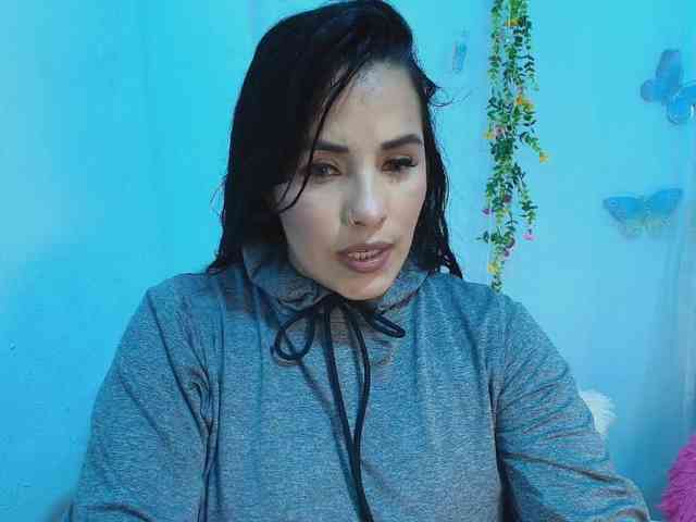 ashleyxx20 ashleyxx20