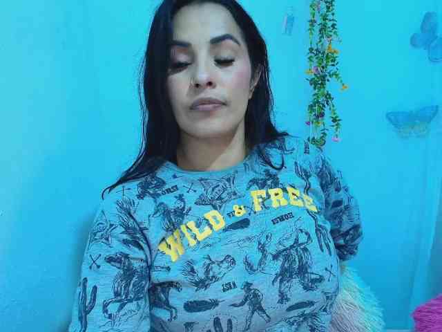 ashleyxx20 ashleyxx20