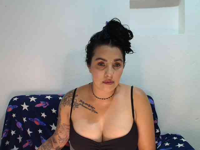 ashhy webcam