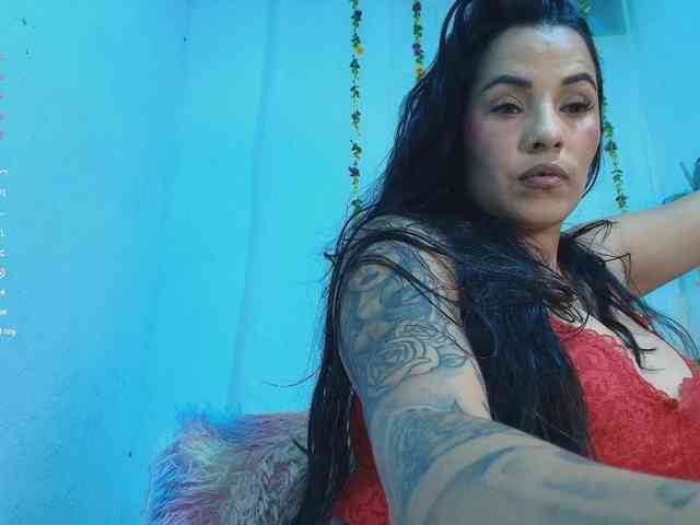 ashleyxx20 ashleyxx20