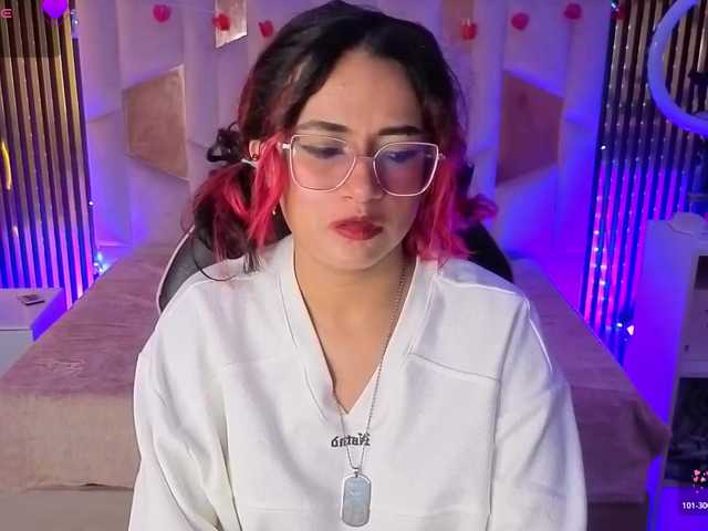 Kristen-tay's BongaCams show and profile