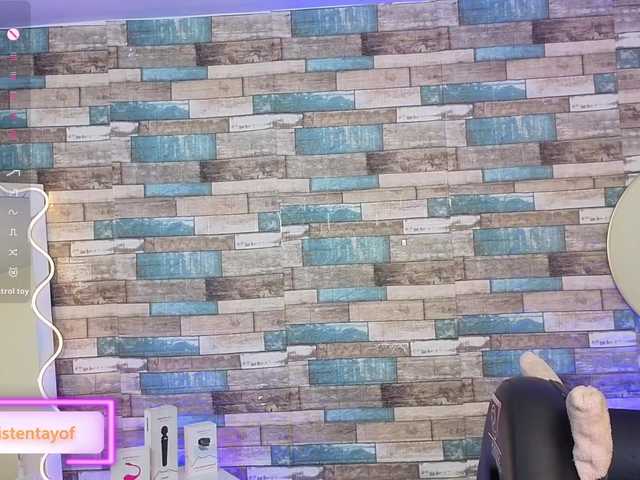 Kristen-tay's BongaCams show and profile