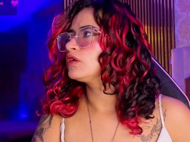 Kristen-tay's BongaCams show and profile