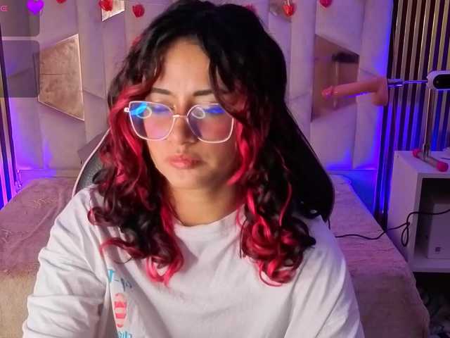 Kristen-tay's BongaCams show and profile