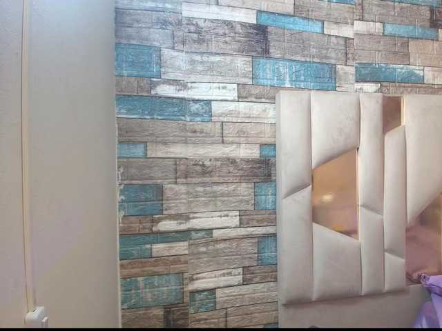 Kristen-tay's BongaCams show and profile