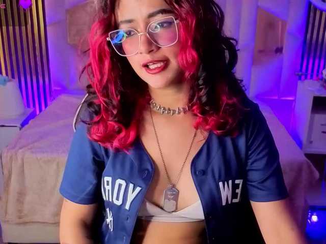 Kristen-tay's BongaCams show and profile