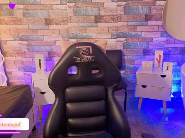 Kristen-tay's BongaCams show and profile