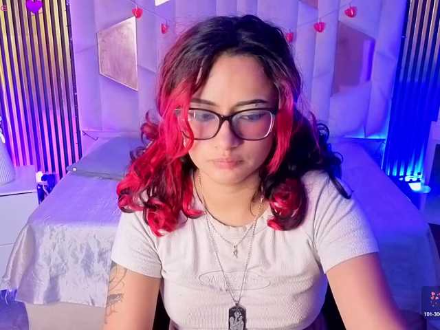 Kristen-tay's BongaCams show and profile