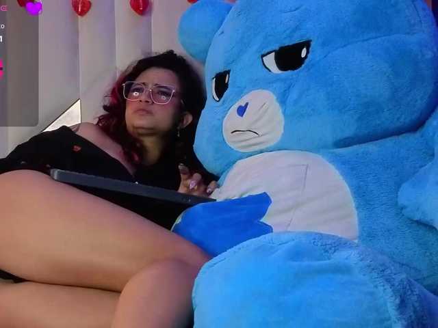 Kristen-tay's BongaCams show and profile