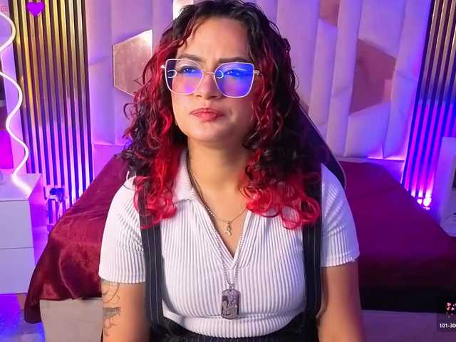 Kristen-tay's BongaCams show and profile