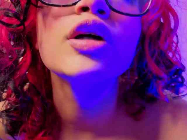 Kristen-tay webcam