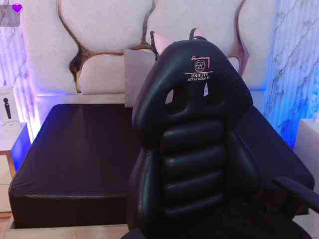 Kristen-tay Kristen-tay