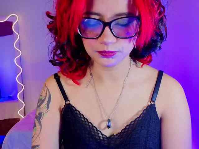 Kristen-tay webcam