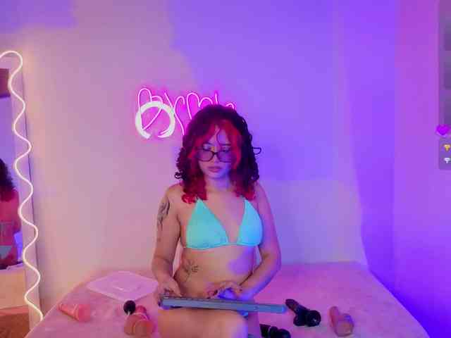 Kristen-tay webcam