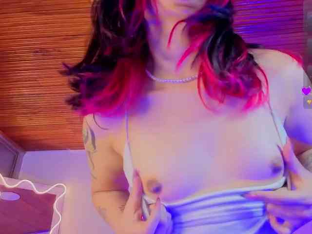 Kristen-tay webcam