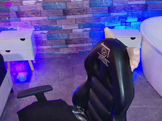 Kristen-tay Kristen-tay