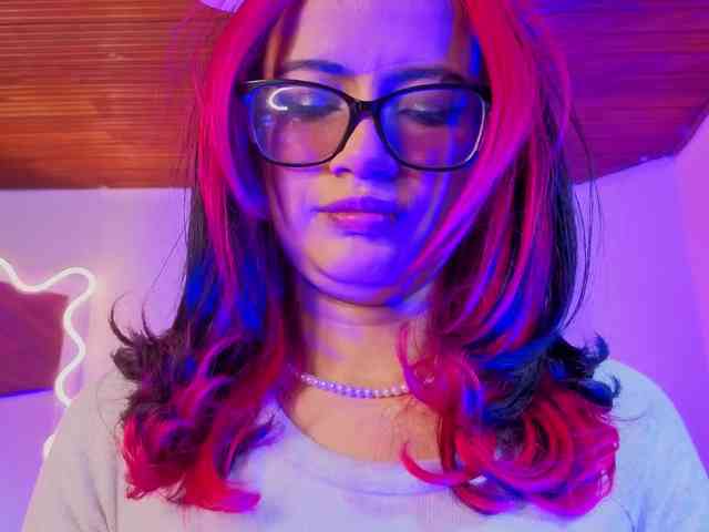 Kristen-tay webcam