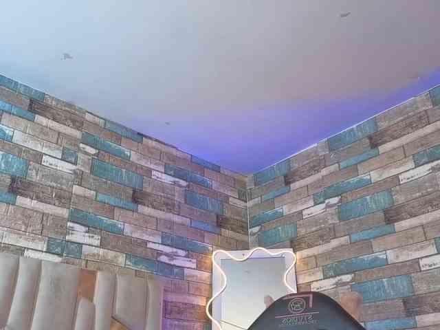 Kristen-tay Kristen-tay