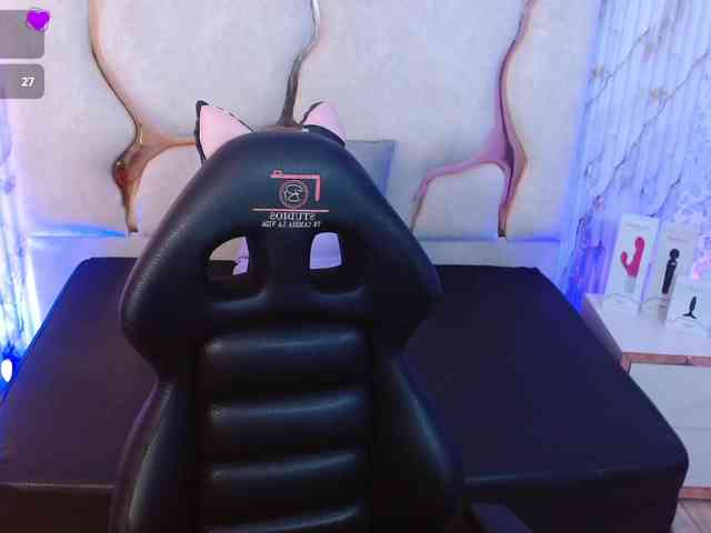 Kristen-tay Kristen-tay