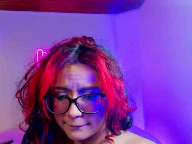 Kristen-tay webcam