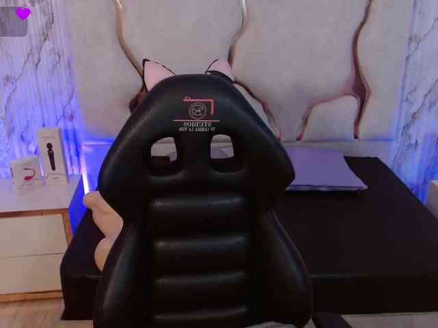 Kristen-tay Kristen-tay