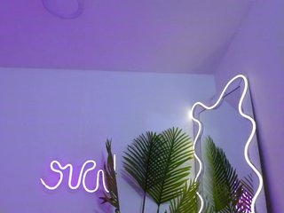 Pia-tay Porn Show