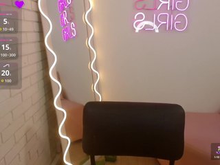 Pia-tay Porn Show