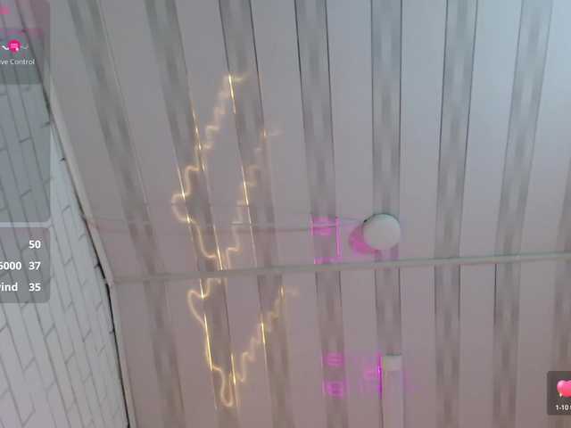 Pia-tay webcam bongacams model stream image