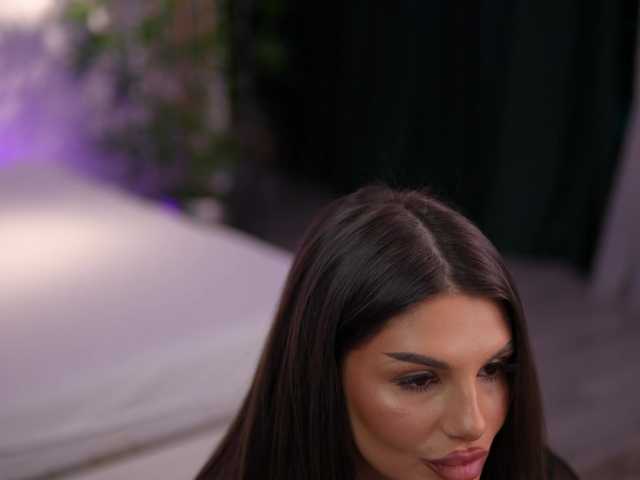 JessyKisss's BongaCams show and profile