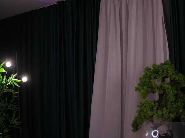 JessyKisss's BongaCams show and profile