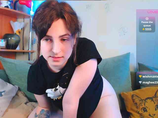 Caroline1995 webcam